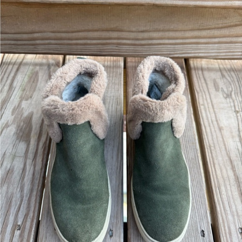 Cougar Green and Tan Ankle Boots